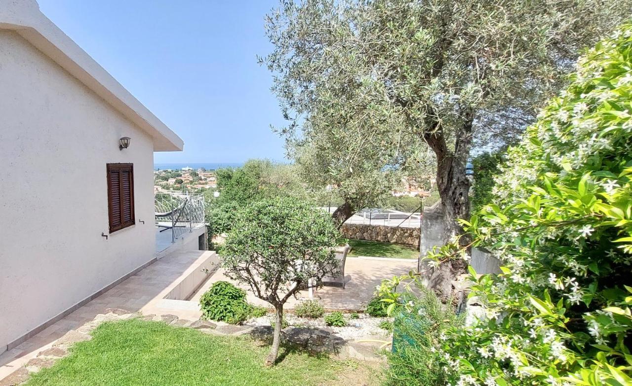 Iss Travel, Sea View Apartment Il Corbezzolo - Ground Floor With Air-Condition San Teodoro  Extérieur photo